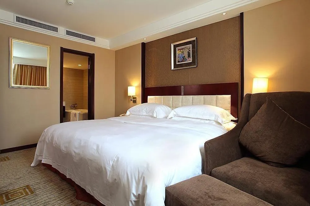 Days Hotel Hongyuan Zhengzhou China