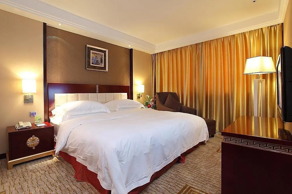 ***  Days Hotel Hongyuan Zhengzhou China